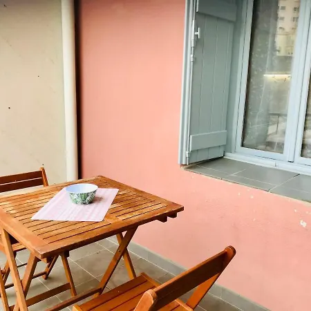 O Coeur De - T2 Climatise Avec Terrasse - 2 ** Апартаменты Сет